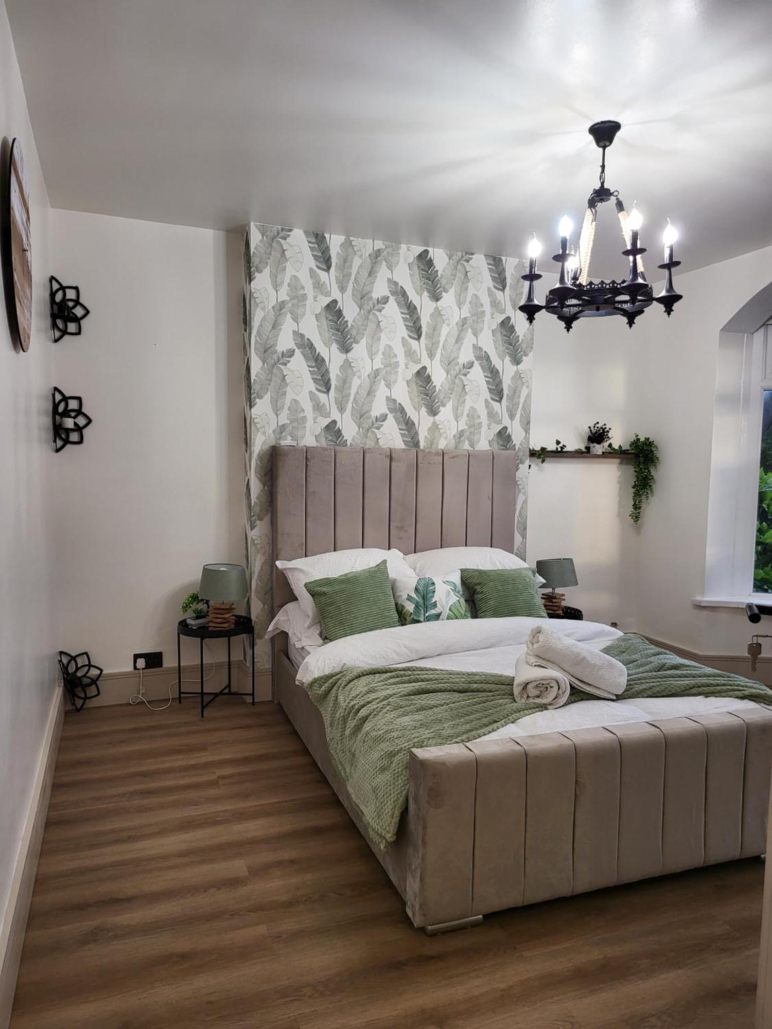 Country Style Modern Self Catering 3 Bedroom Bungalow In בלקפול מראה חיצוני תמונה