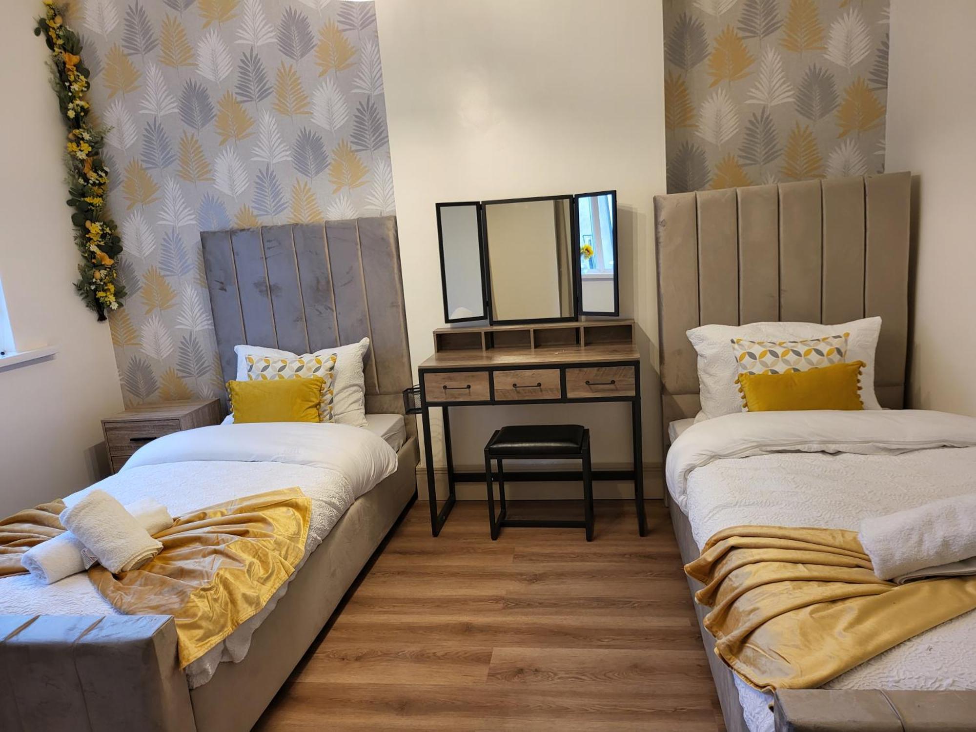 Country Style Modern Self Catering 3 Bedroom Bungalow In בלקפול מראה חיצוני תמונה
